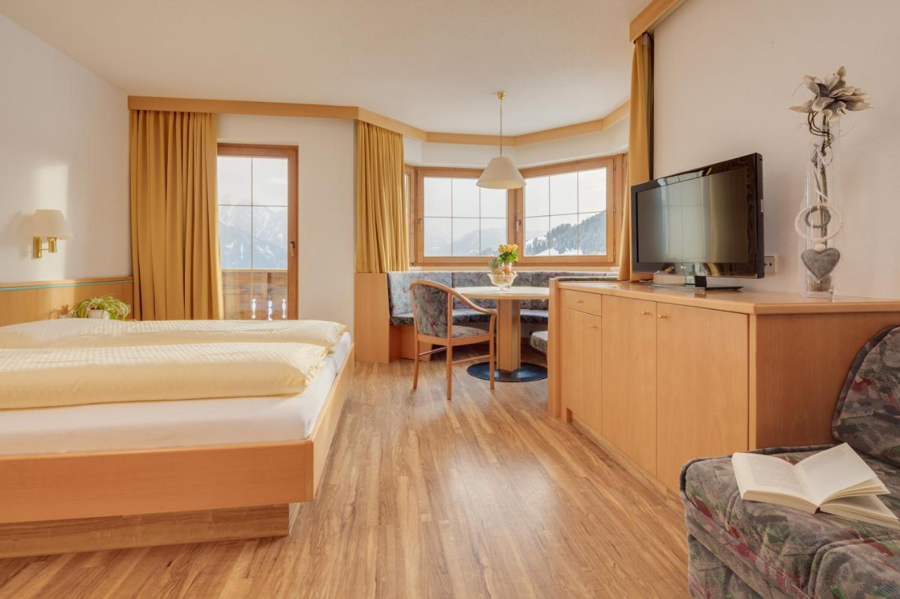 פיס Hotel Belmont מראה חיצוני תמונה