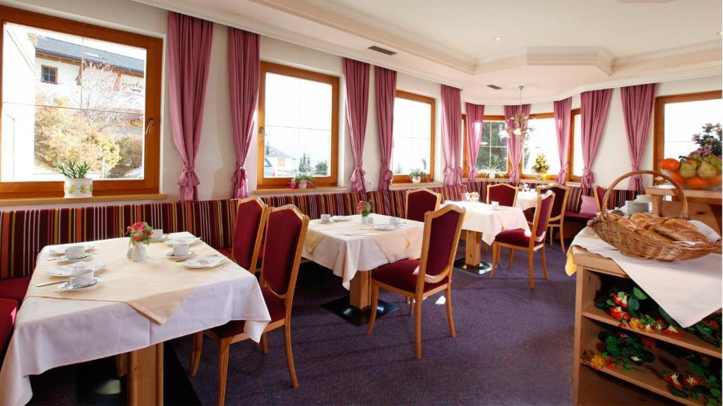 פיס Hotel Belmont מראה חיצוני תמונה