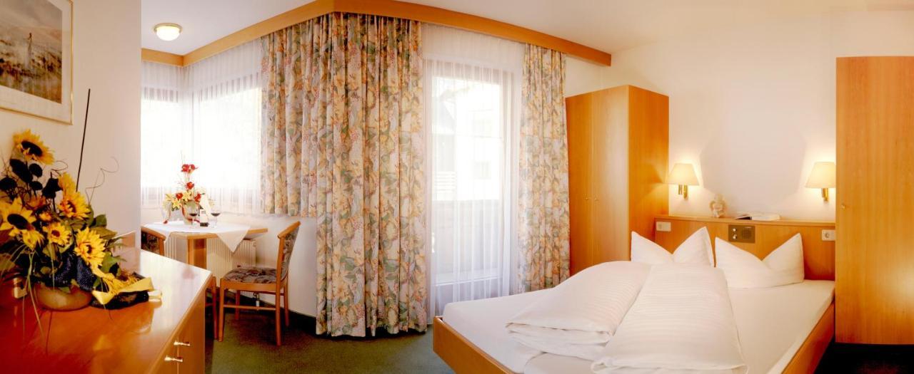 פיס Hotel Belmont מראה חיצוני תמונה