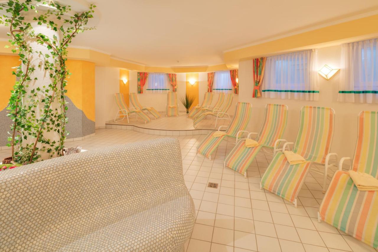 פיס Hotel Belmont מראה חיצוני תמונה
